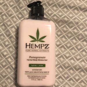 Hempz body moisturizer